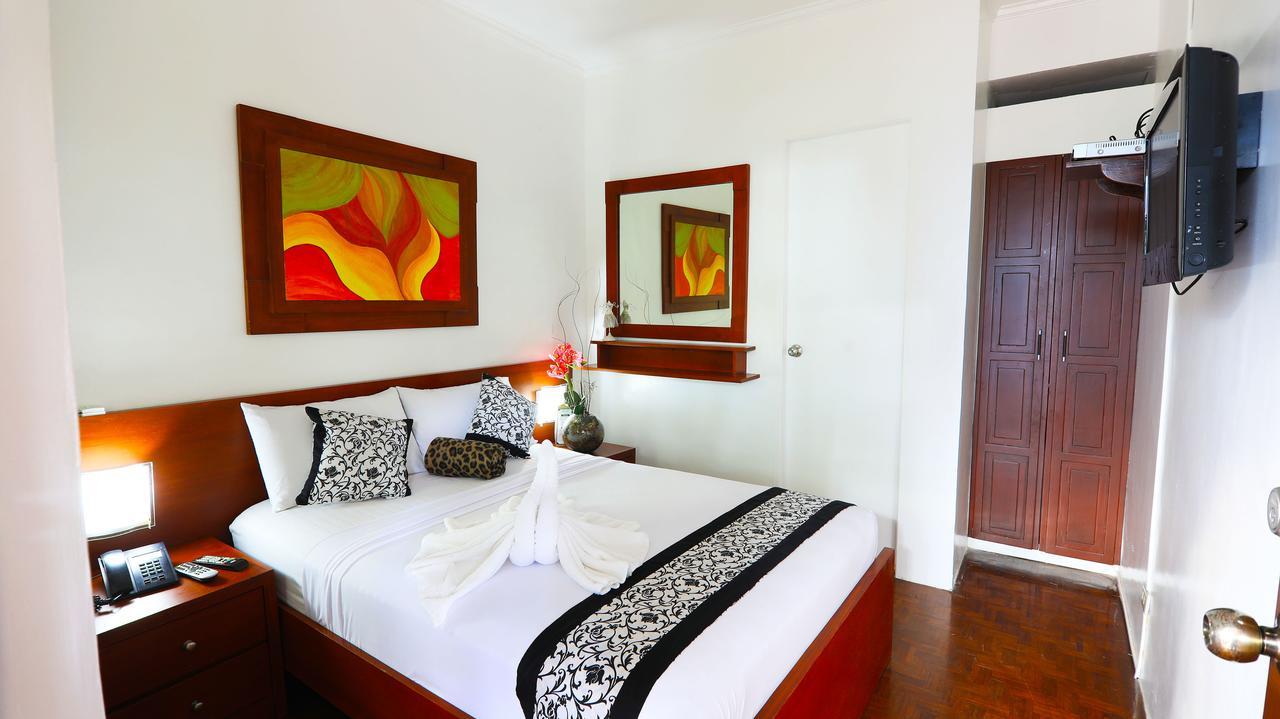 Luljetta'S Place Garden Suites Antipolo Exterior foto